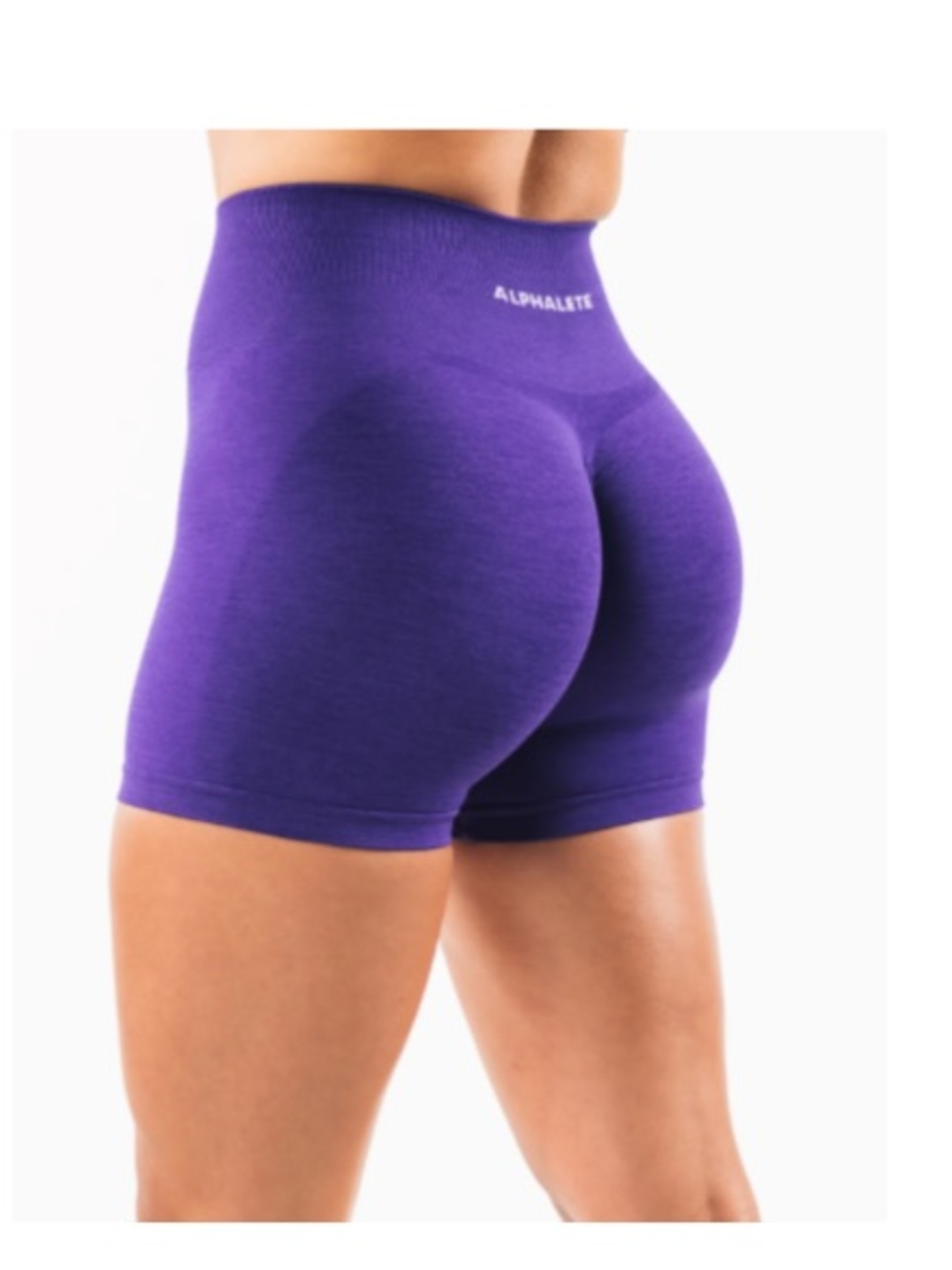 Alphalete 4.5” Amplify Short in Electric Purple